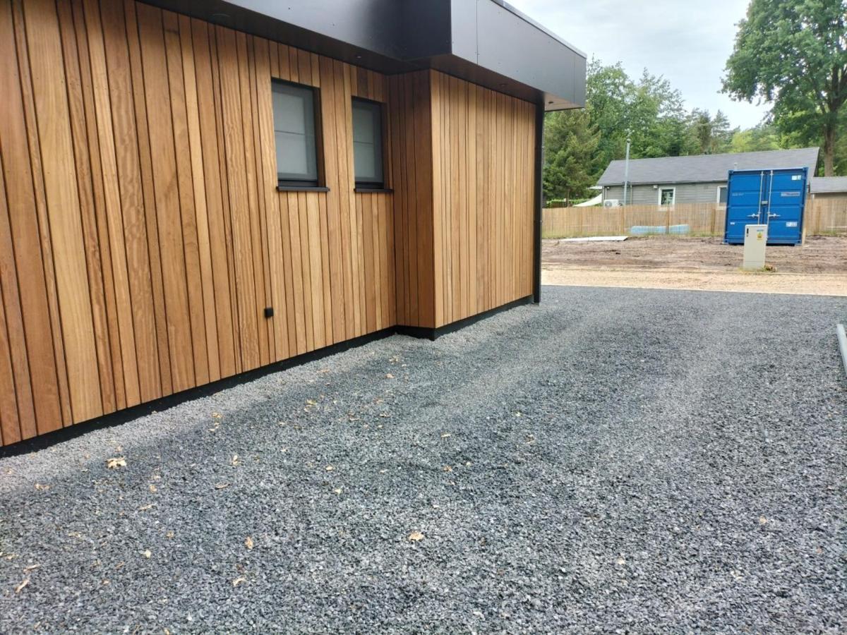 Theressa - Free Wifi En Netflix Zutendaal Exterior photo
