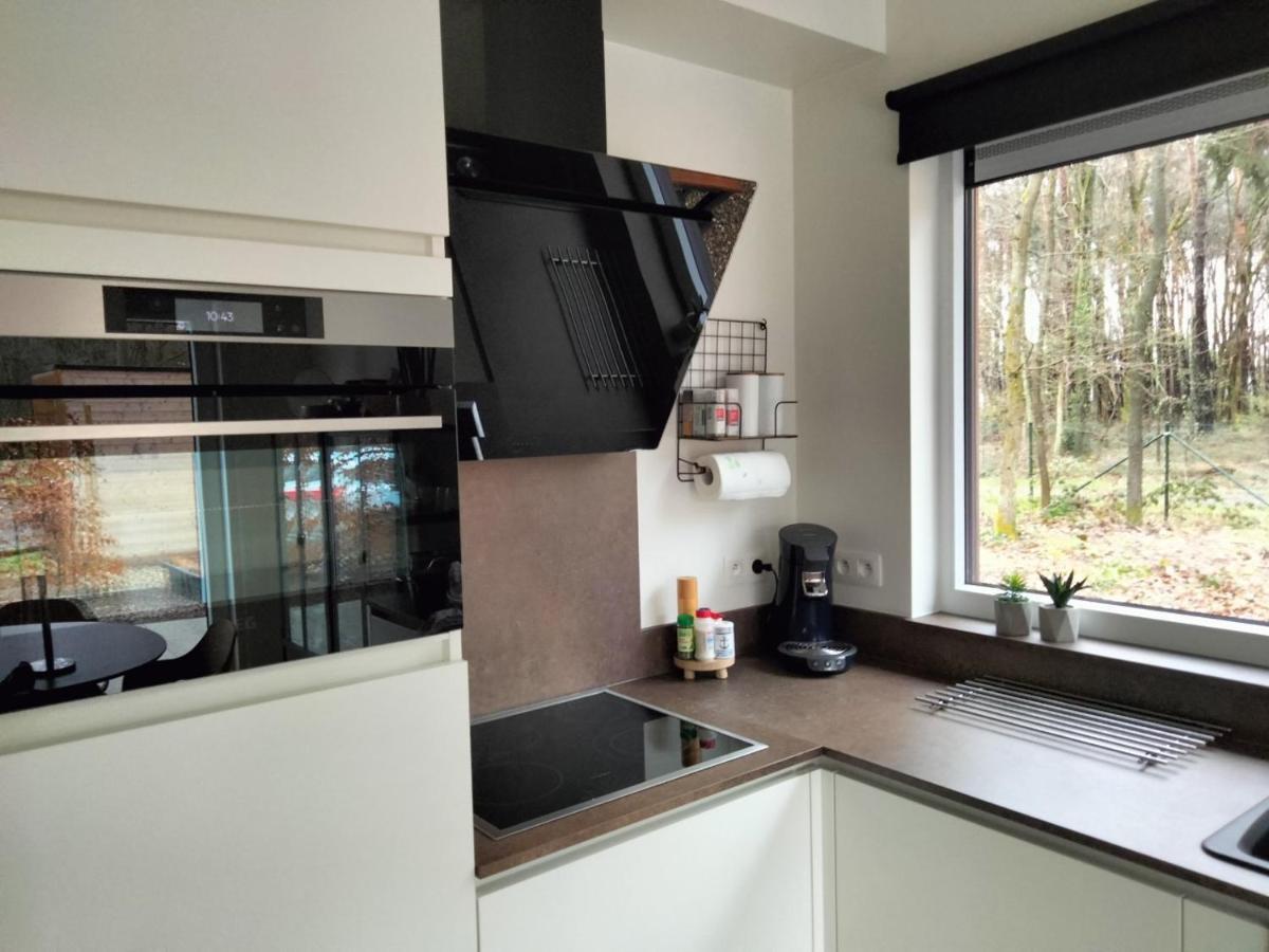 Theressa - Free Wifi En Netflix Zutendaal Exterior photo